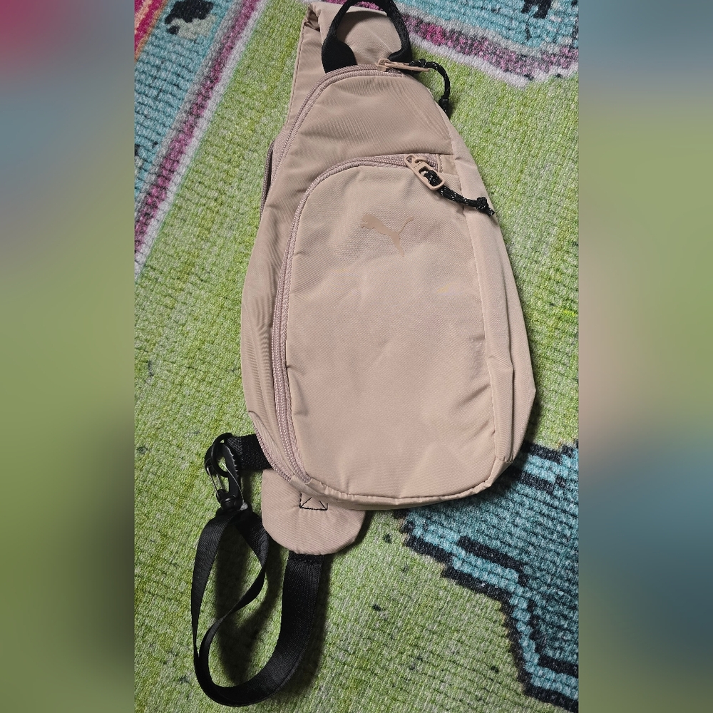 NWT Puma Myraid Sling Bag